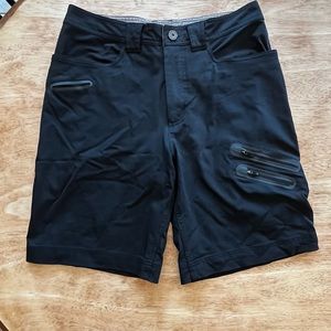 Lululemon Mens Shorts with zipper detail